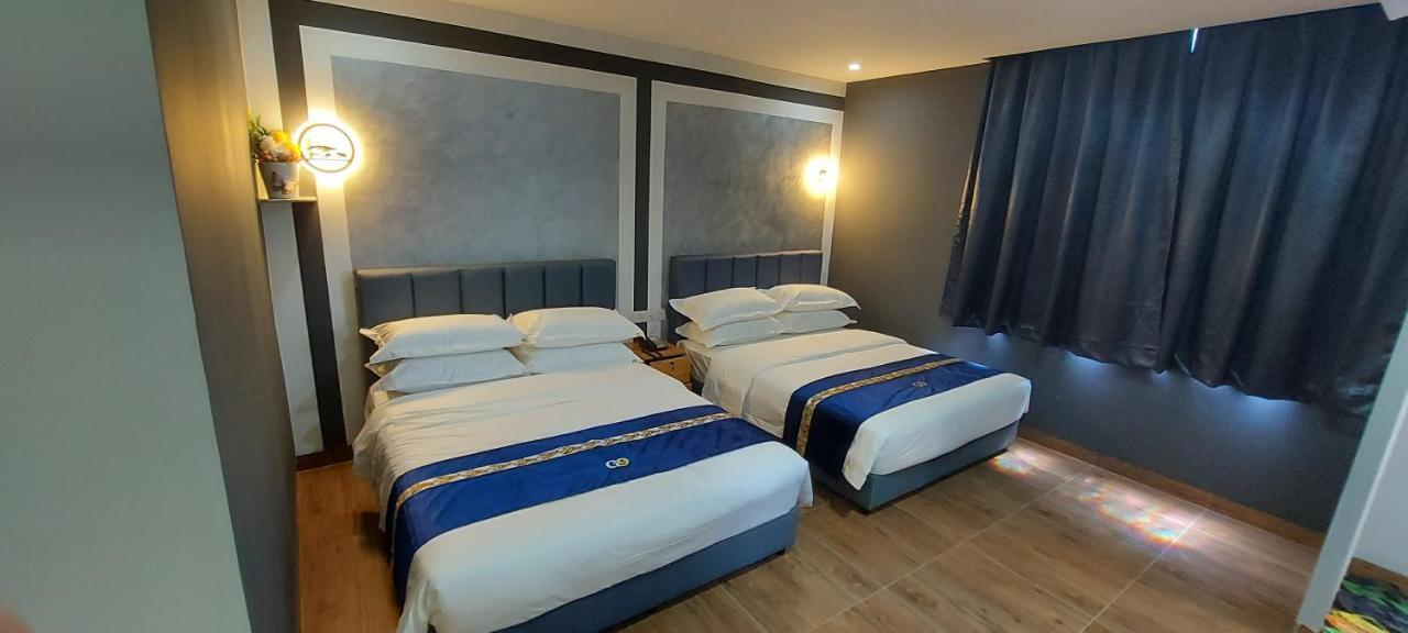 Good 9 Hotel - Cahaya Kota Puteri Пасир-Гуданг Экстерьер фото