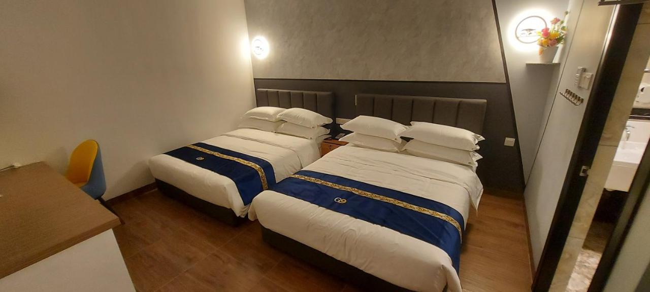 Good 9 Hotel - Cahaya Kota Puteri Пасир-Гуданг Экстерьер фото