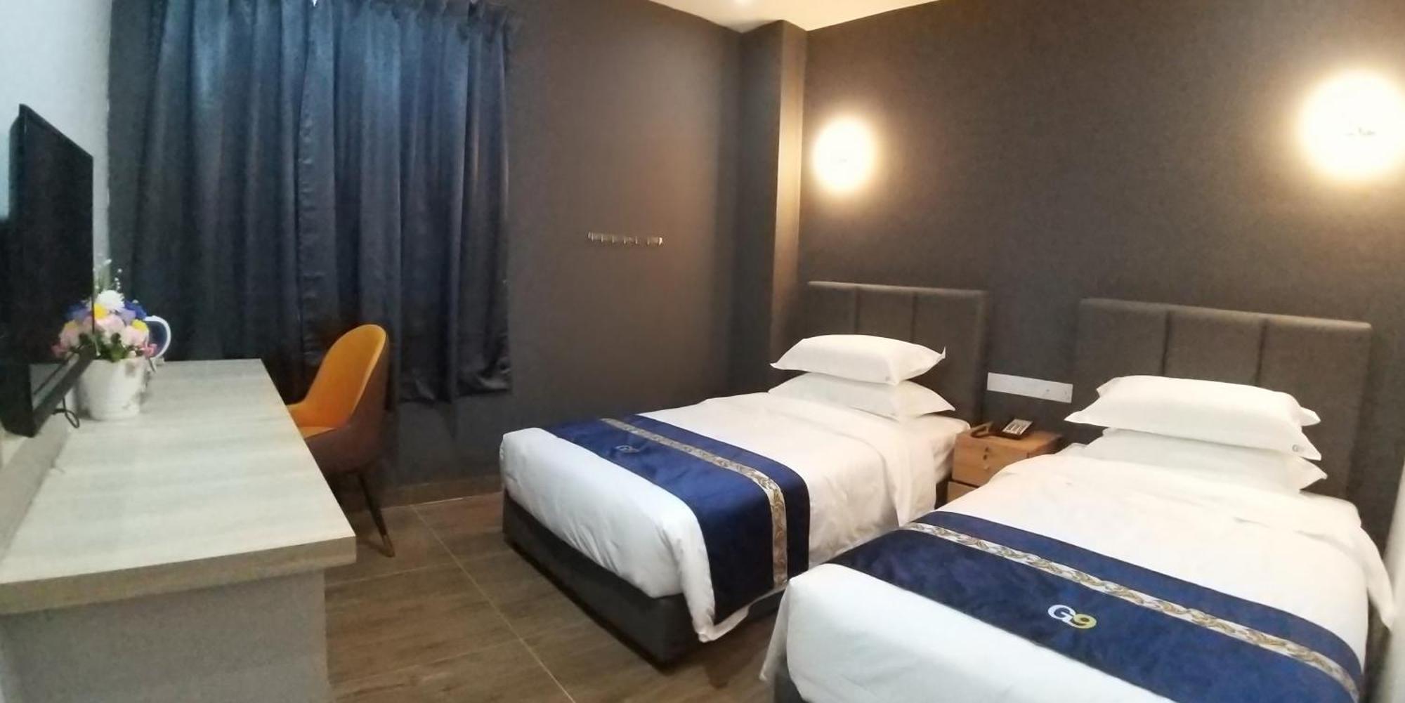 Good 9 Hotel - Cahaya Kota Puteri Пасир-Гуданг Экстерьер фото